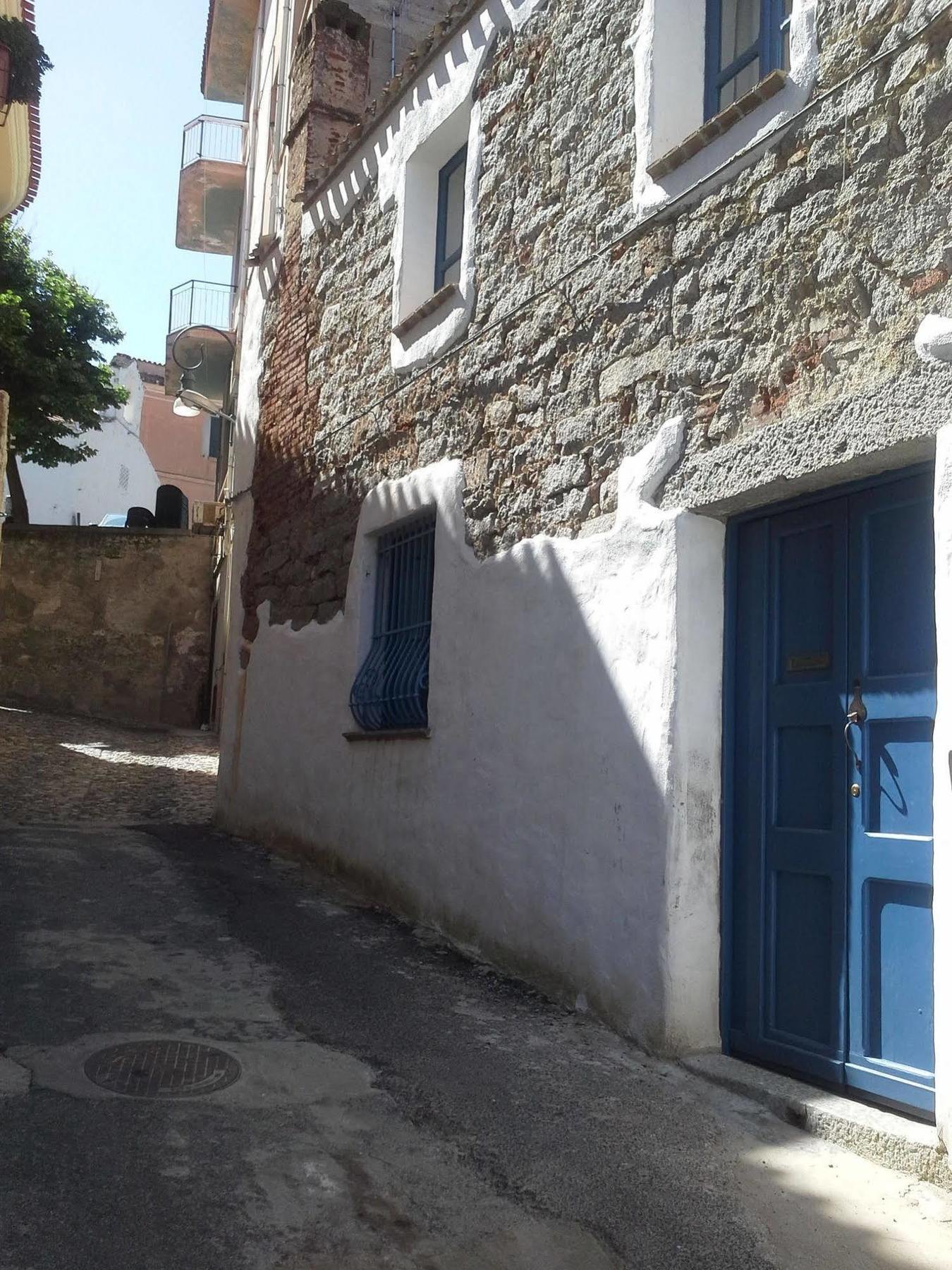 B&B Corte San Lussorio Oliena Exterior photo