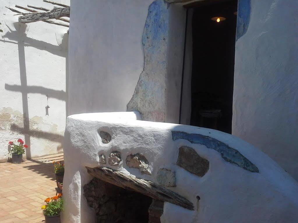 B&B Corte San Lussorio Oliena Exterior photo